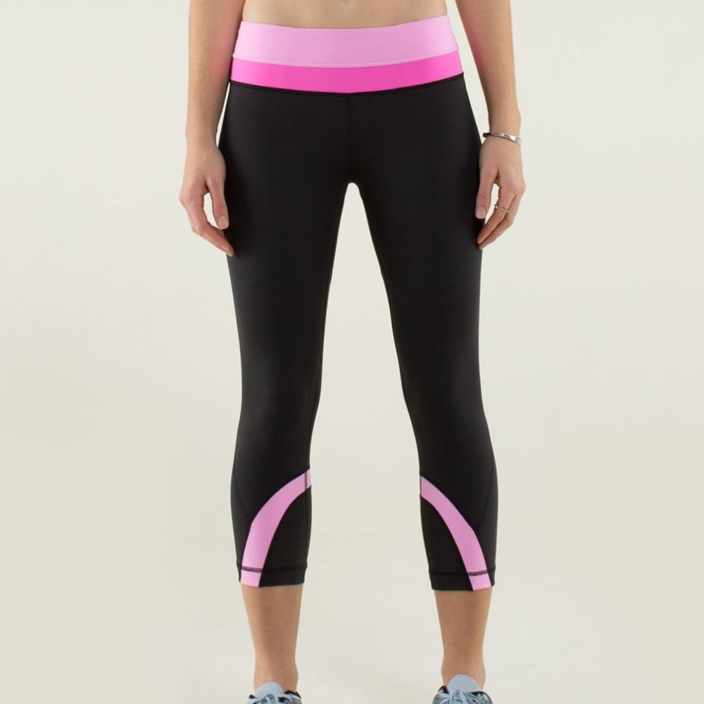 LULULEMON Run Inspire Crop II Leggings - Size 4